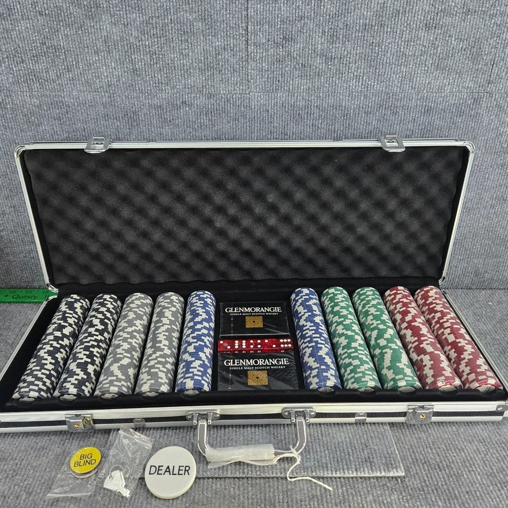 Glenmorangie Scotch Whisky Poker Set Complete With Keys